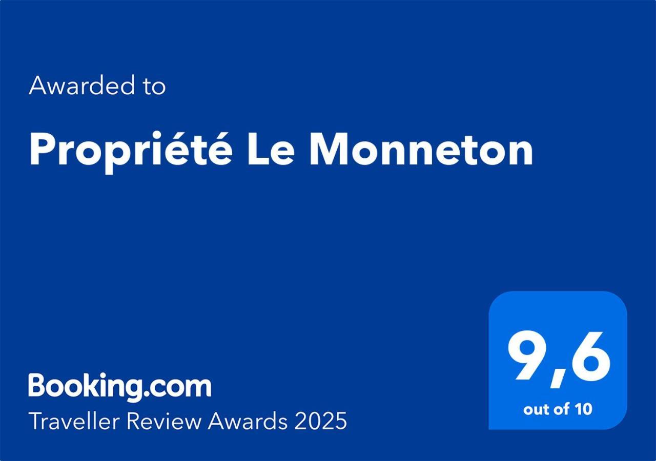 Propriete Le Monneton Bed & Breakfast Sainte-Christie Exterior photo
